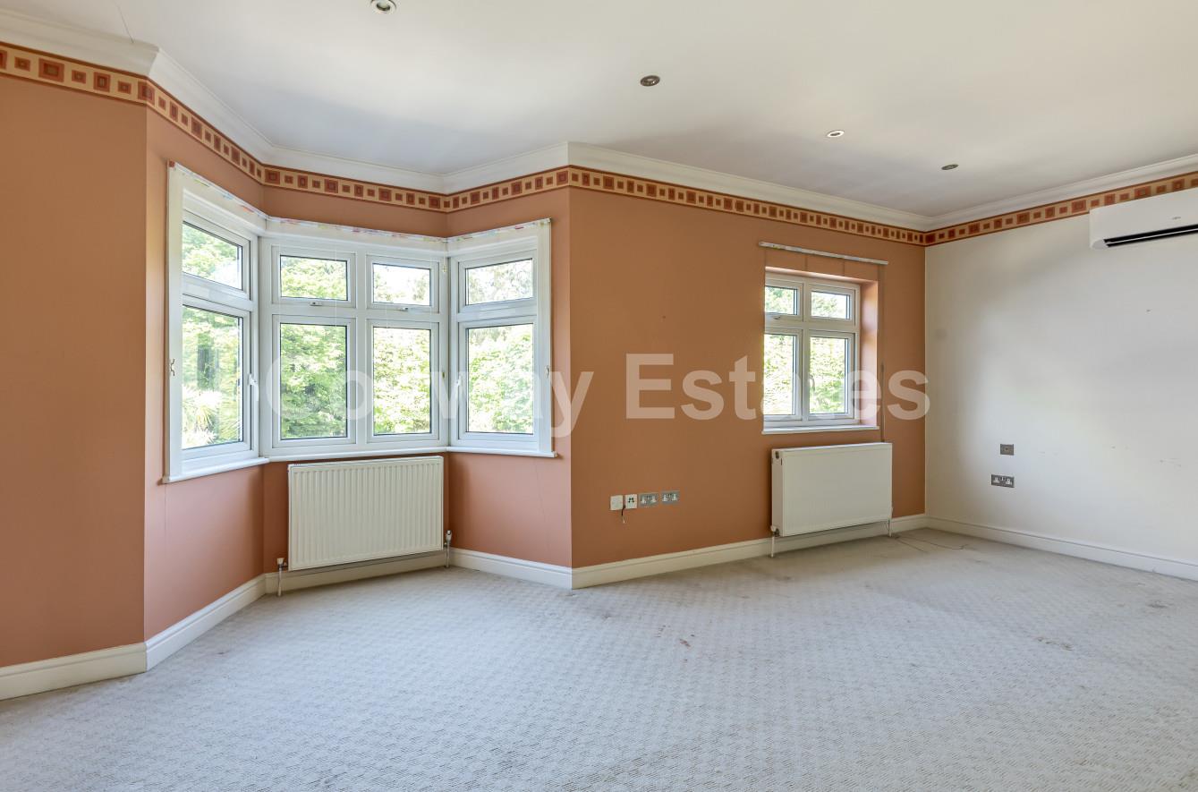 Watford Way, Mill Hill